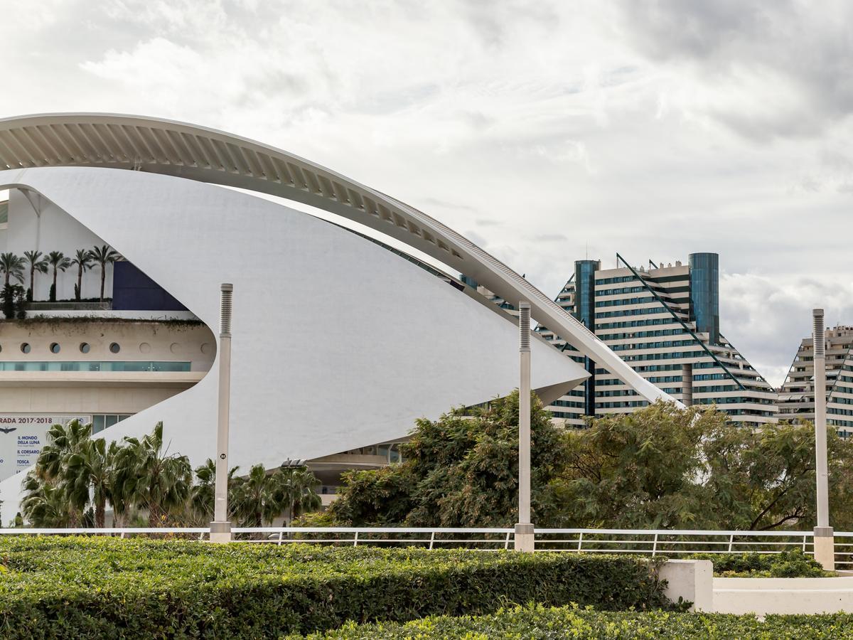 Travel Habitat - Ciudad De Las Ciencias Valencia Eksteriør billede